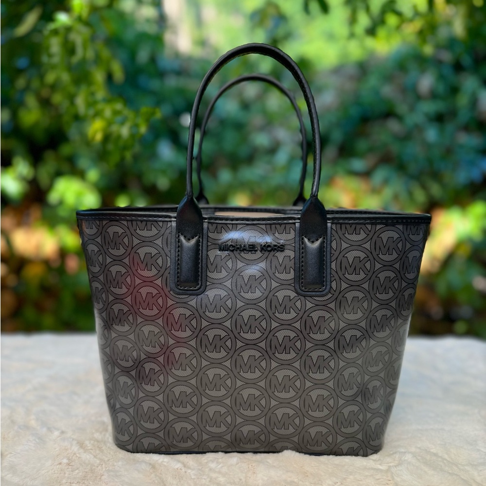 Michael Kors Jodie small tote.
